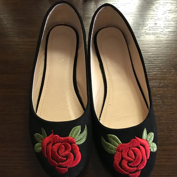 Other - Red Rose Shoes 👠